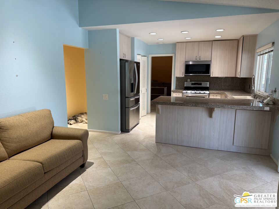3504 Las Pampas Way Property Photo 8