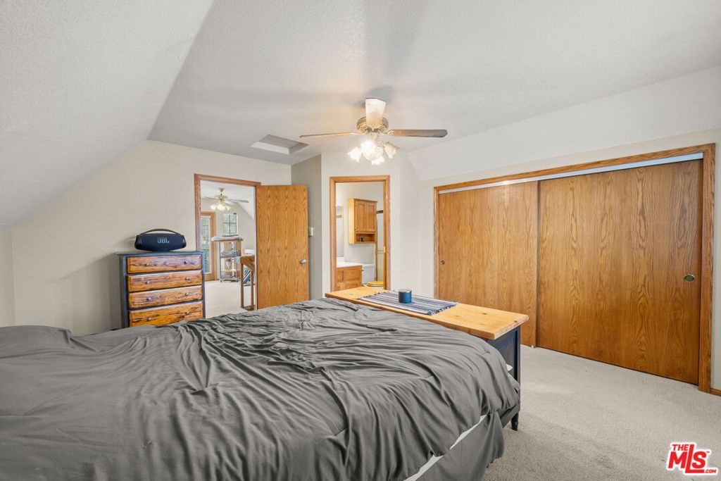 1044 G Lane Property Photo 15