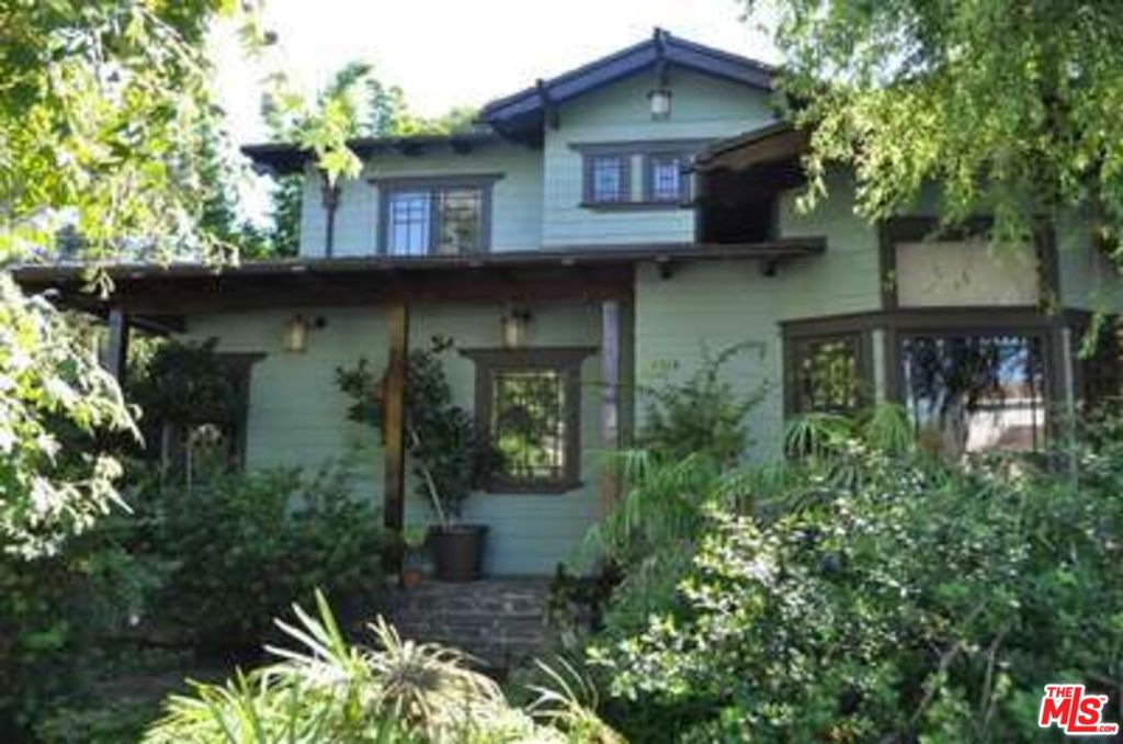 1513 Walgrove Avenue Property Photo 1