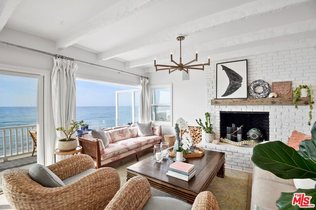 27208 Pacific Coast Highway Property Photo 1
