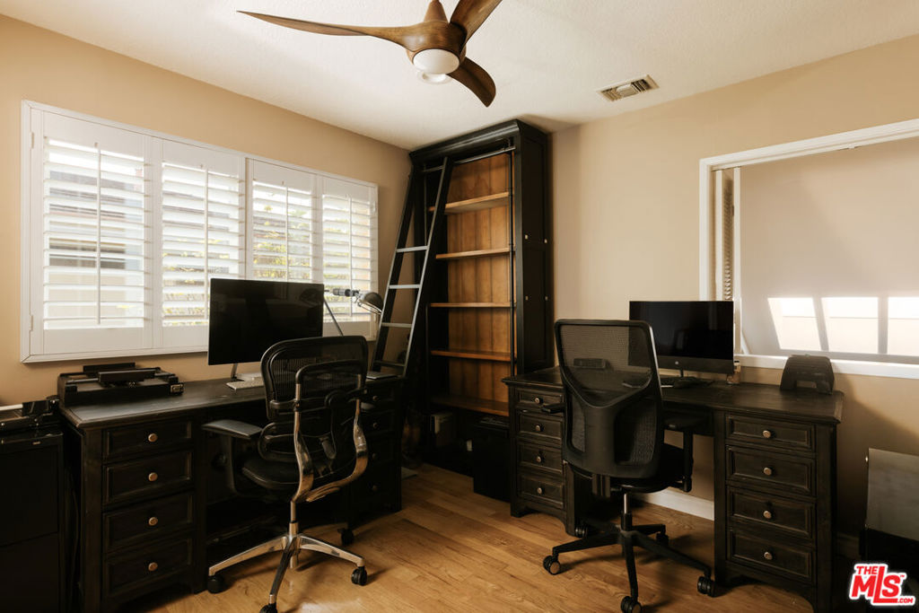 6125 Queenridge Drive Property Photo 14