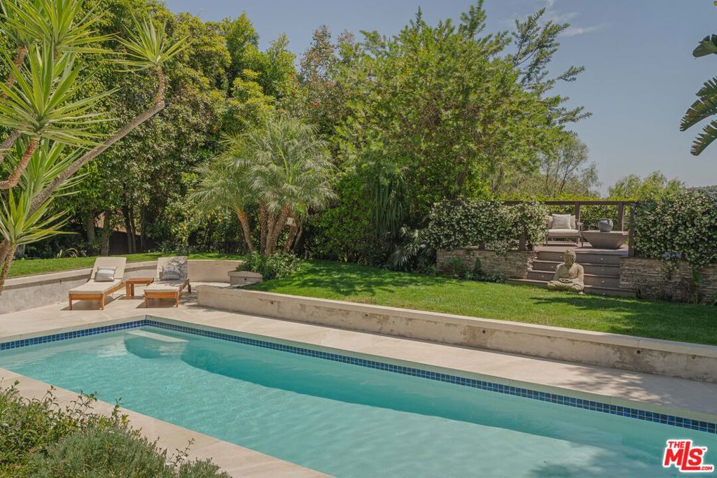 3084 Franklin Canyon Drive Property Photo 16