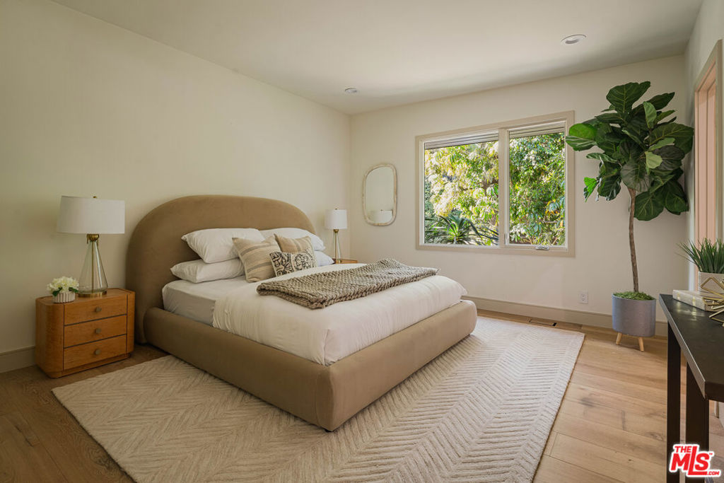 3084 Franklin Canyon Drive Property Photo 38