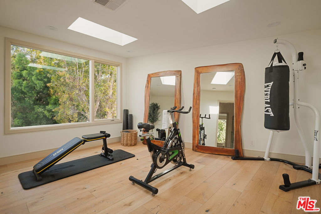 3084 Franklin Canyon Drive Property Photo 44