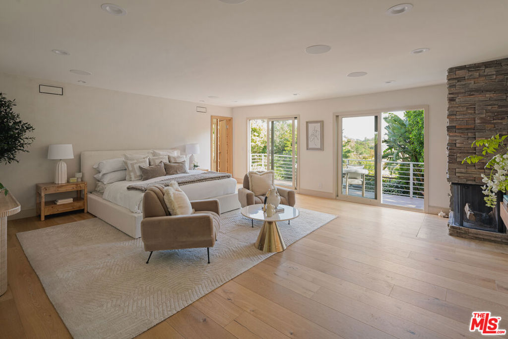 3084 Franklin Canyon Drive Property Photo 48