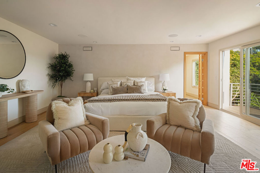 3084 Franklin Canyon Drive Property Photo 49