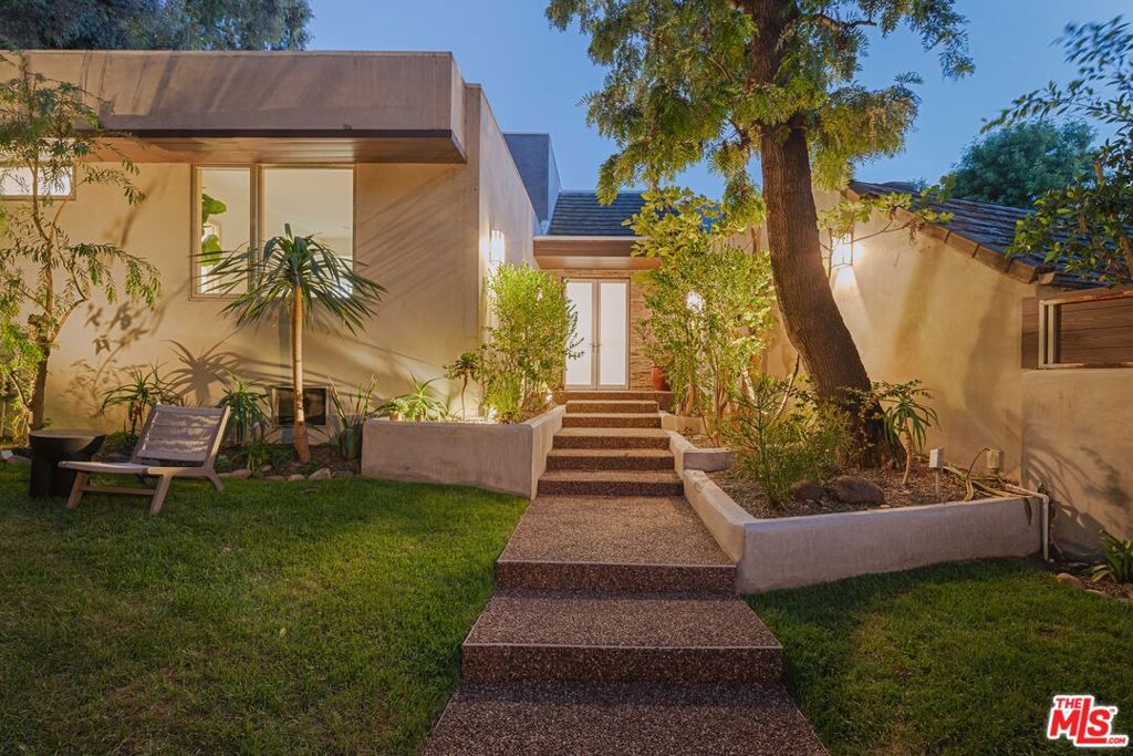 3084 Franklin Canyon Drive Property Photo 58