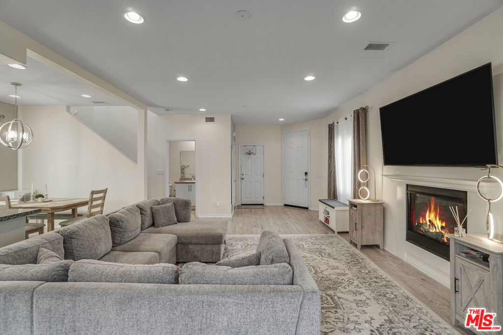 22755 Walnut Park Lane Property Photo 10