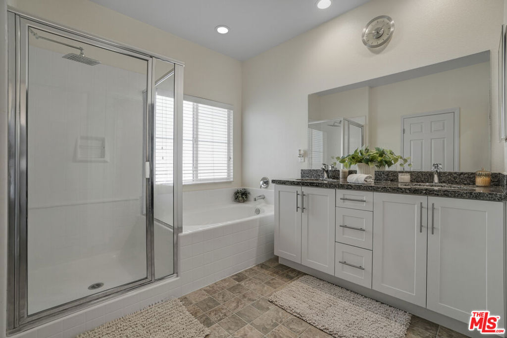 22755 Walnut Park Lane Property Photo 14