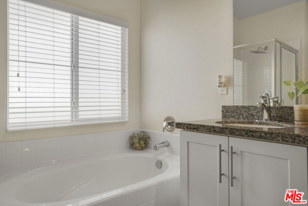 22755 Walnut Park Lane Property Photo 15