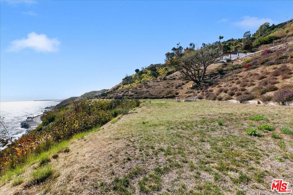 20542 Seaboard Road Property Photo 9