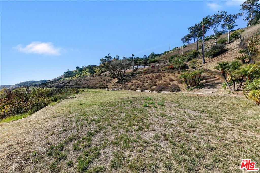 20542 Seaboard Road Property Photo 10