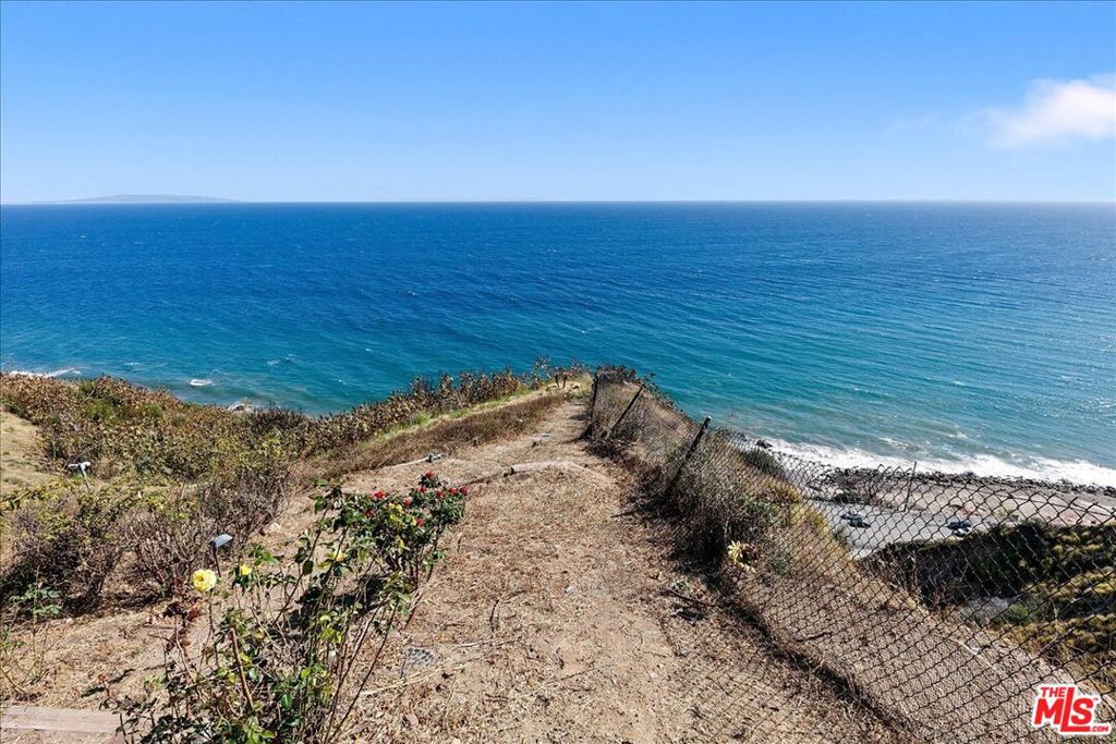 20542 Seaboard Road Property Photo 14
