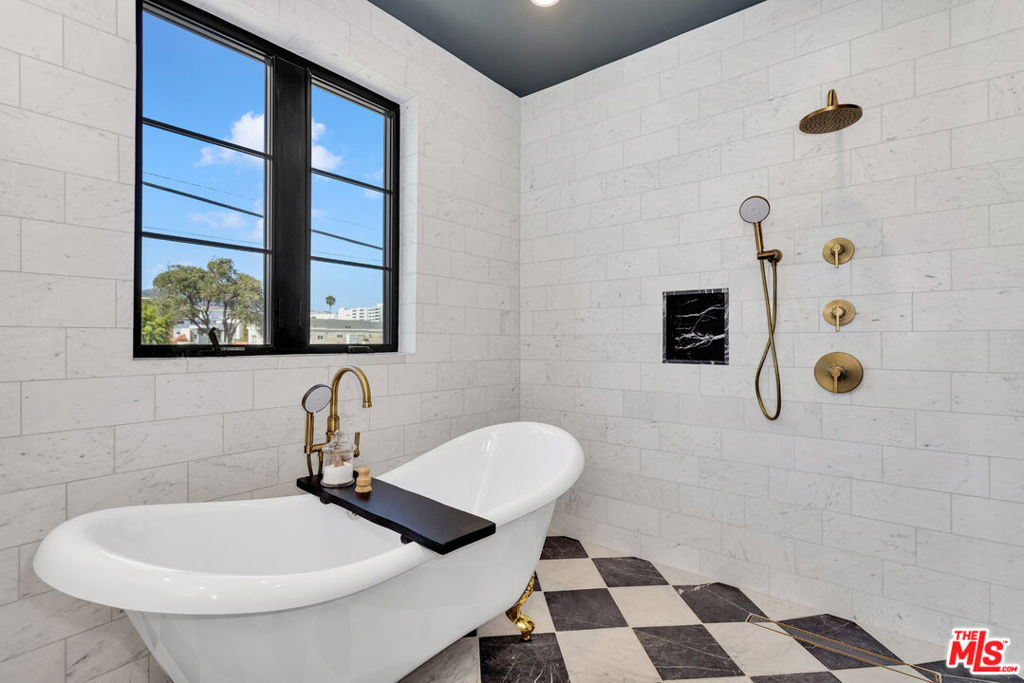 8671 Clifton Way Property Photo 43