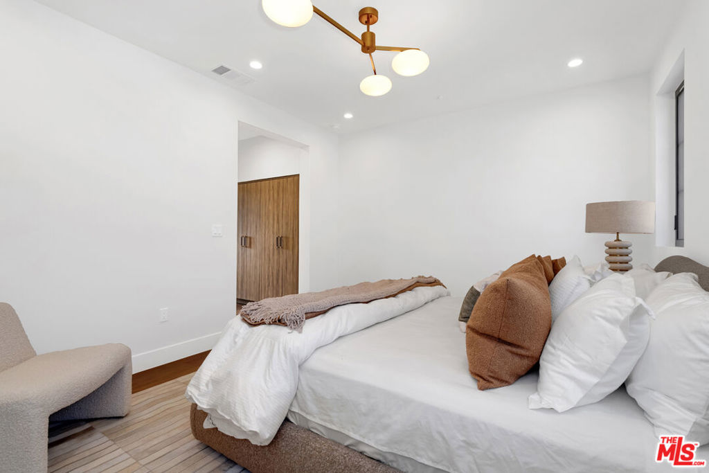 8671 Clifton Way Property Photo 47