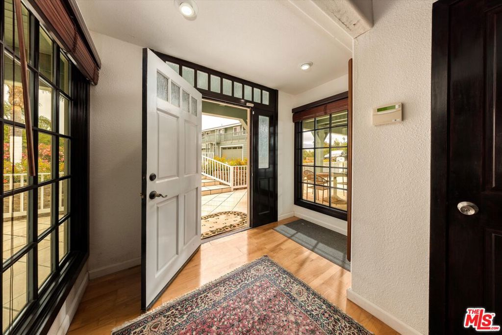 1551 Meadowvale Road Property Photo 11