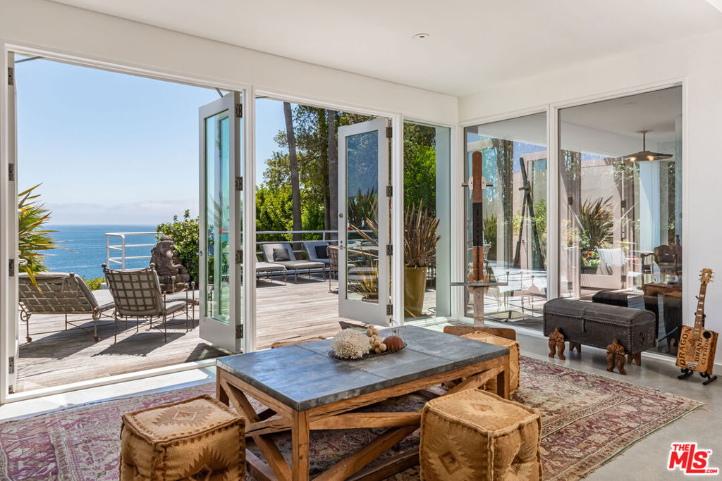 27428 Pacific Coast Highway Property Photo 14