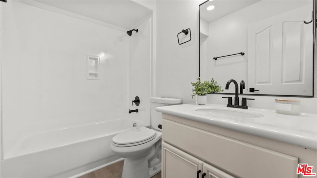 3608 W Chapman Lane Property Photo 31