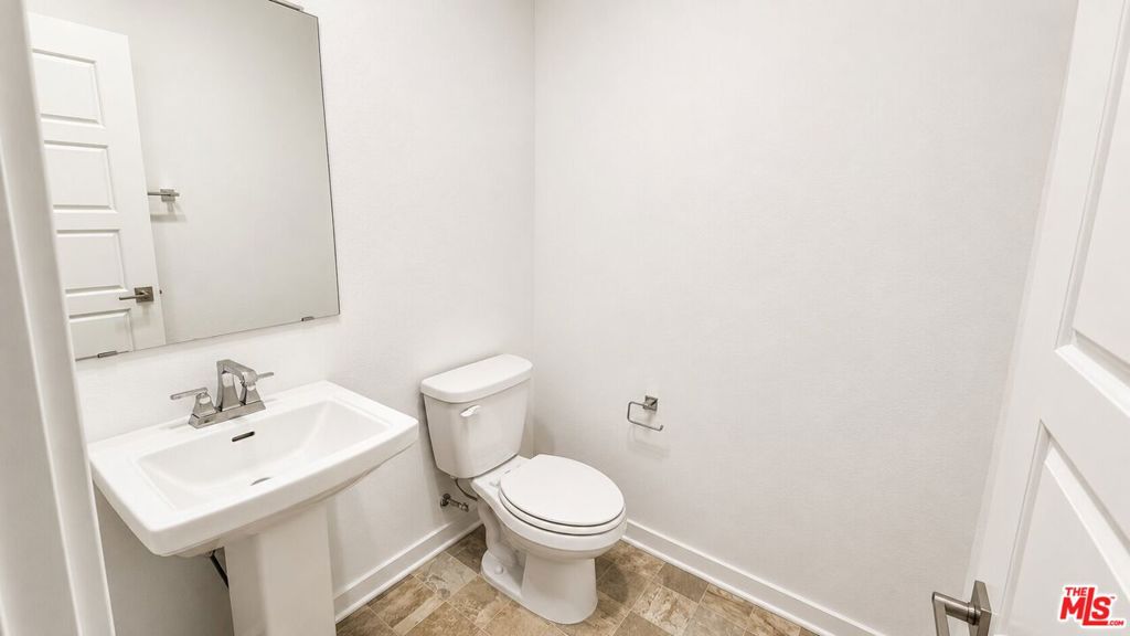 6972 Calla Lily Drive Property Photo 19