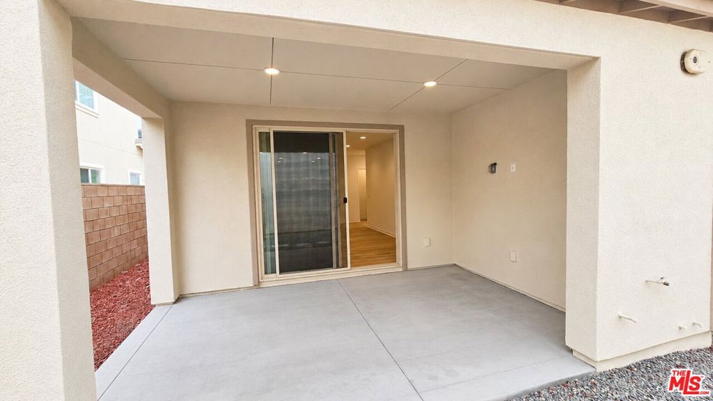 6972 Calla Lily Drive Property Photo 27