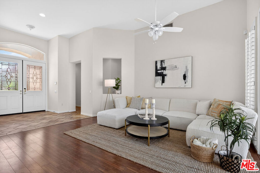 39314 Blossom Circle Property Photo 8