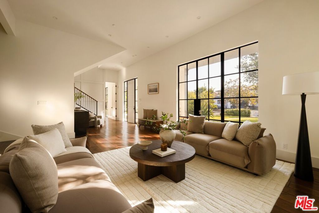 1459 Via Cresta Property Photo 3