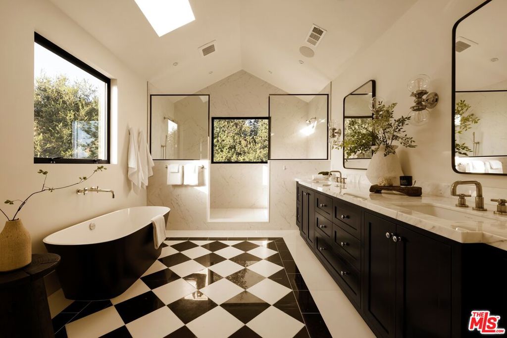 1459 Via Cresta Property Photo 19