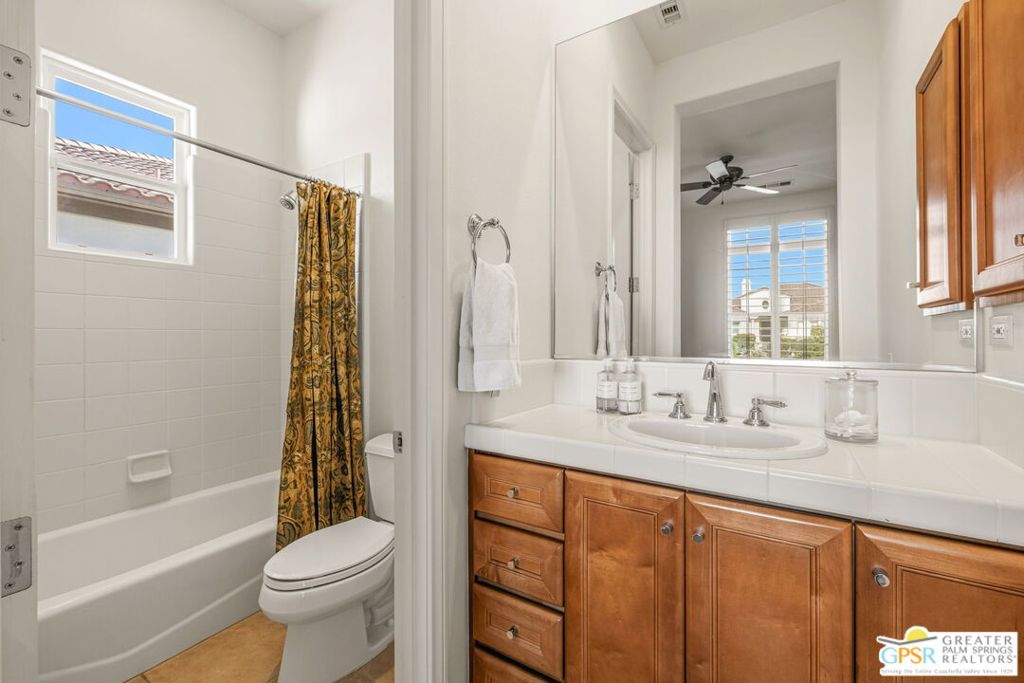 38 Calle Del Norte Property Photo 52
