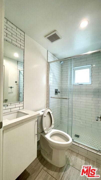 5222 Satsuma Avenue Property Photo 20