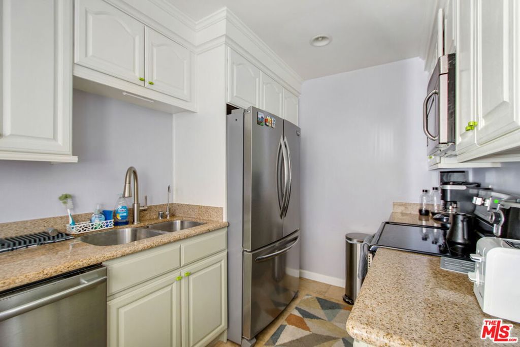 5651 Sumner Way 209 Property Photo 14