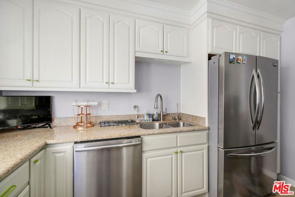 5651 Sumner Way 209 Property Photo 15