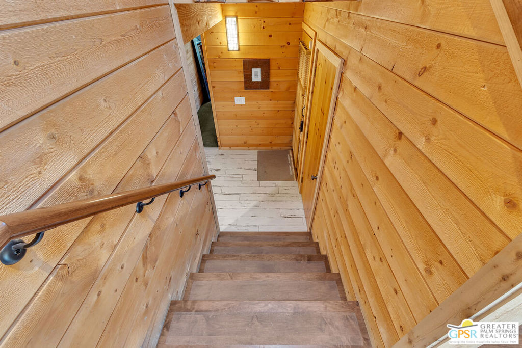 24924 Fern Valley Road Property Photo 19