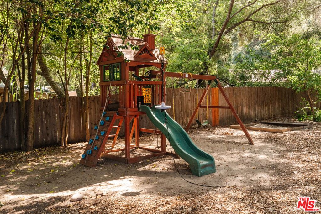 1514 Willow Drive Property Photo 9