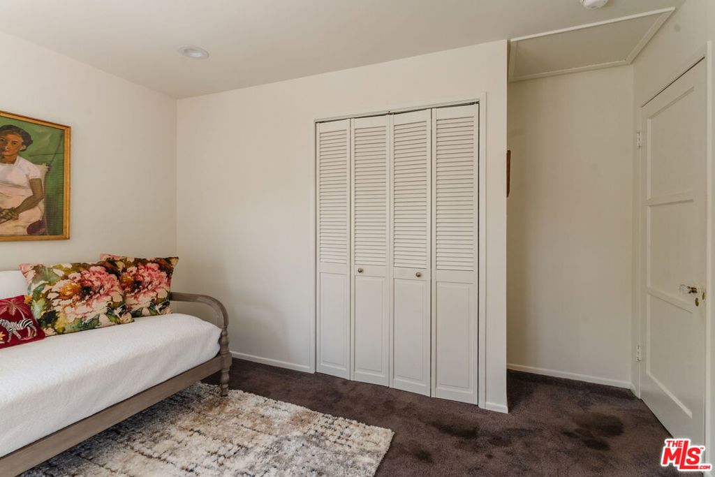 1502 S Crescent Heights Boulevard Property Photo 32