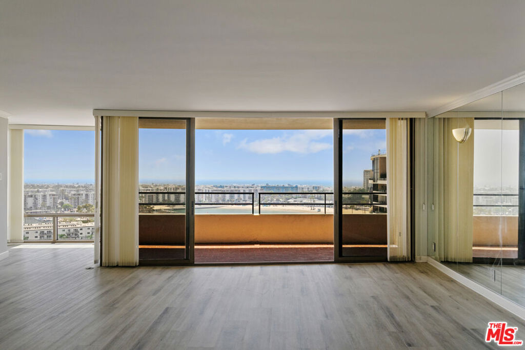 4314 Marina City Drive 1118 Property Photo 17