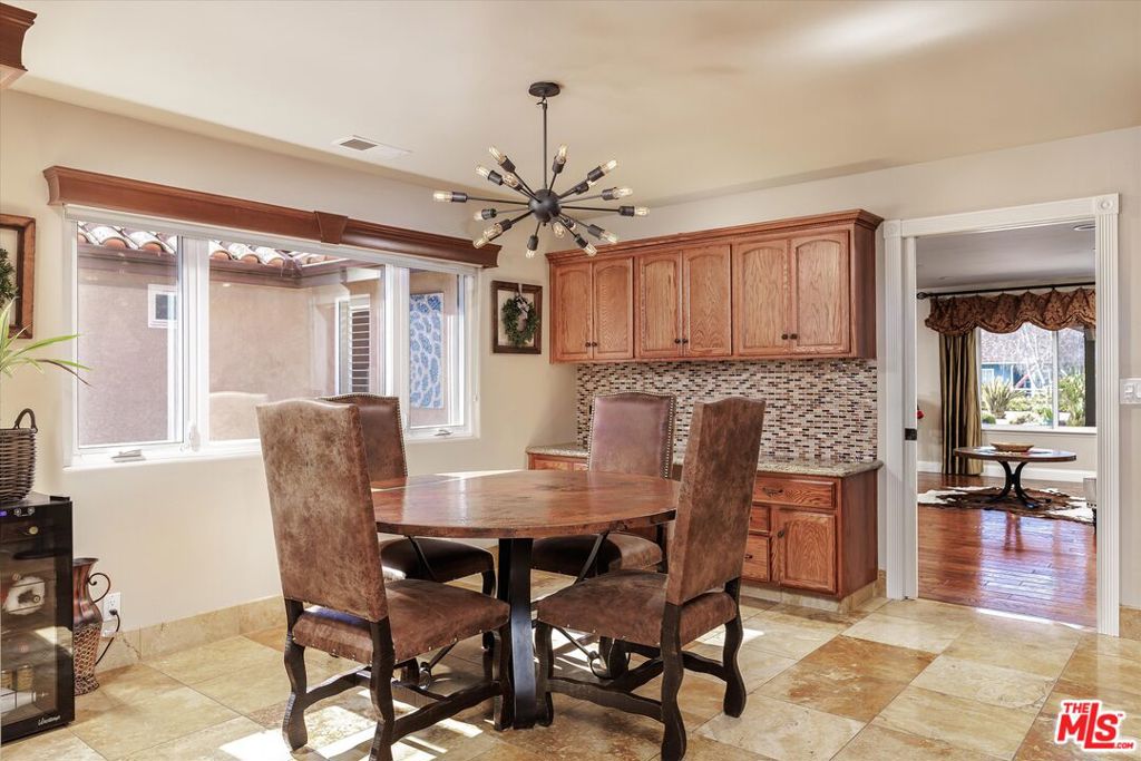 4828 Paint Horse Trail Property Photo 16