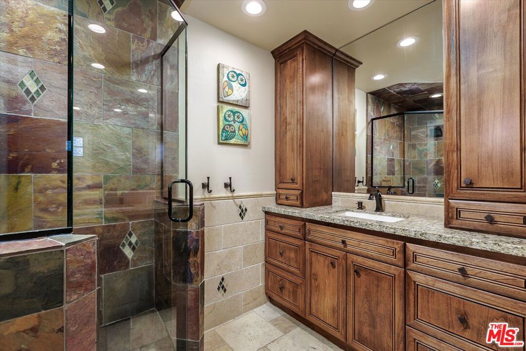 4828 Paint Horse Trail Property Photo 21
