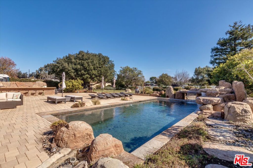 4828 Paint Horse Trail Property Photo 28