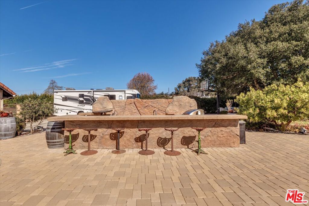 4828 Paint Horse Trail Property Photo 33