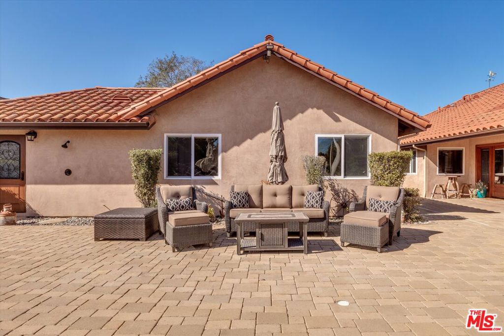 4828 Paint Horse Trail Property Photo 35