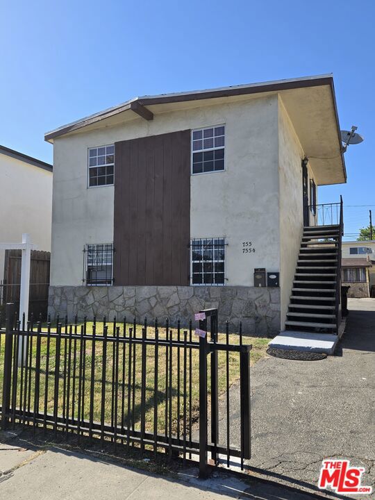 755 E 85th Street Property Photo 1