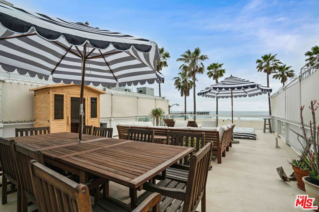 2909 Ocean Front Walk Property Photo 19