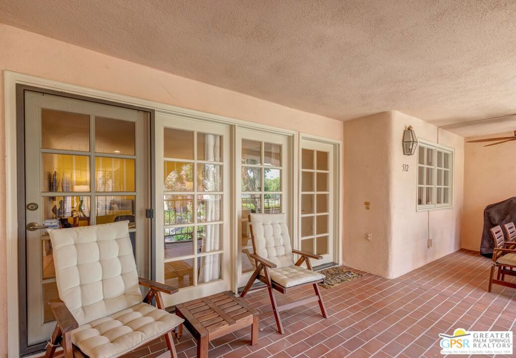500 E Amado Road 512 Property Photo 5