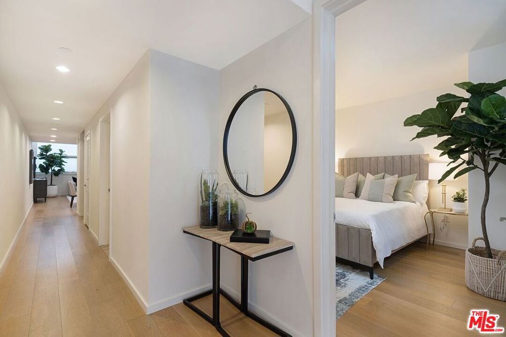 1705 Ocean Avenue 107 Property Photo 4