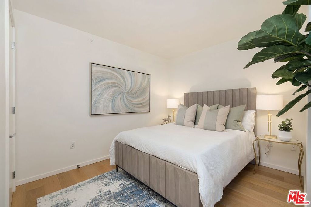 1705 Ocean Avenue 107 Property Photo 6