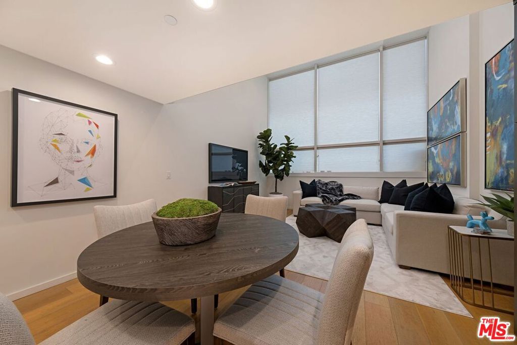 1705 Ocean Avenue 107 Property Photo 12