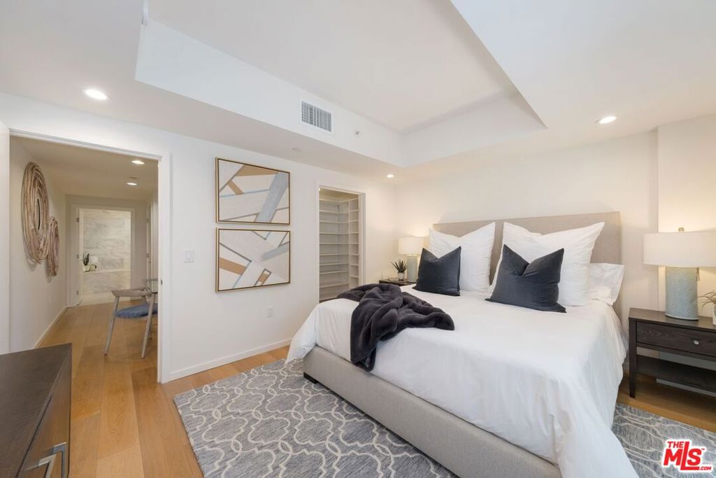 1705 Ocean Avenue 107 Property Photo 26