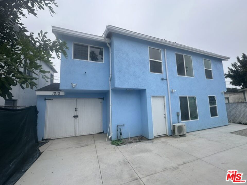 1012 E 73rd Street Property Photo 1