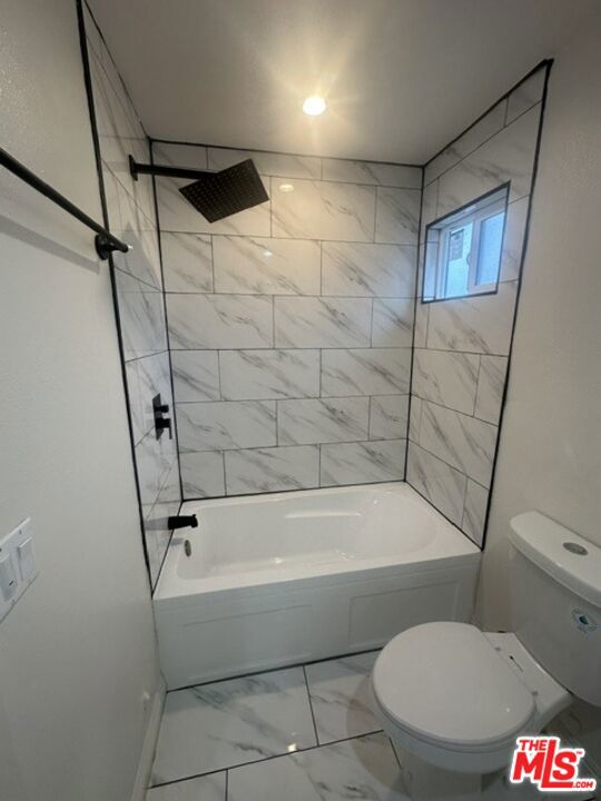 1012 E 73rd Street Property Photo 34