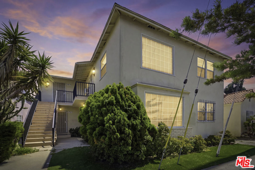 10958 Venice Boulevard Property Photo 1